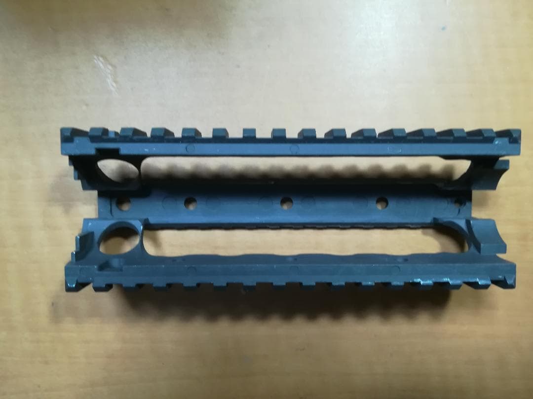 MOSQUITO MOLDS レイルシステム バッテリーイン