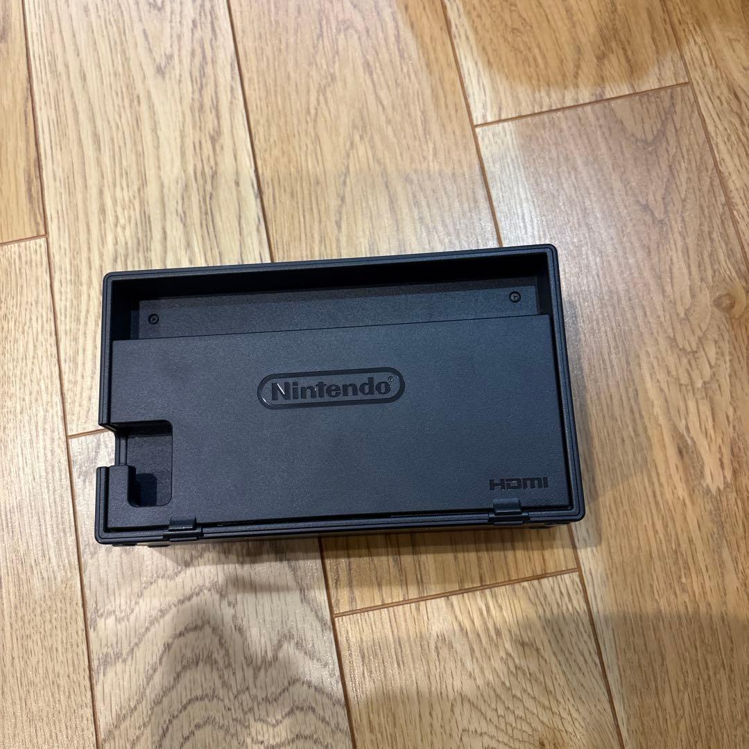 Nintendo Switch 黒/黄 本体 ACアダプター付き　ジャンク品