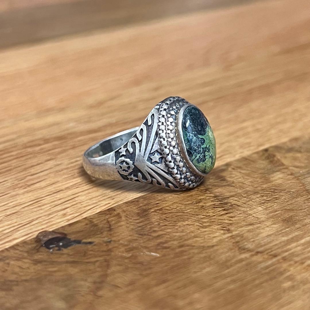 シルバー925 ターコイズ＆アールヌーボー調彫刻 シグネットリング