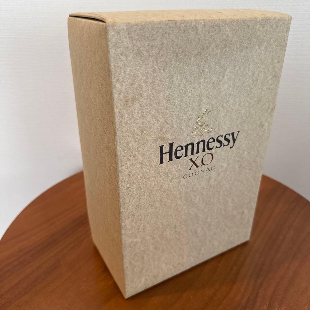 【極美品・箱付】ヘネシー XO 金キャップ クリアボトル 700ml 未開栓
