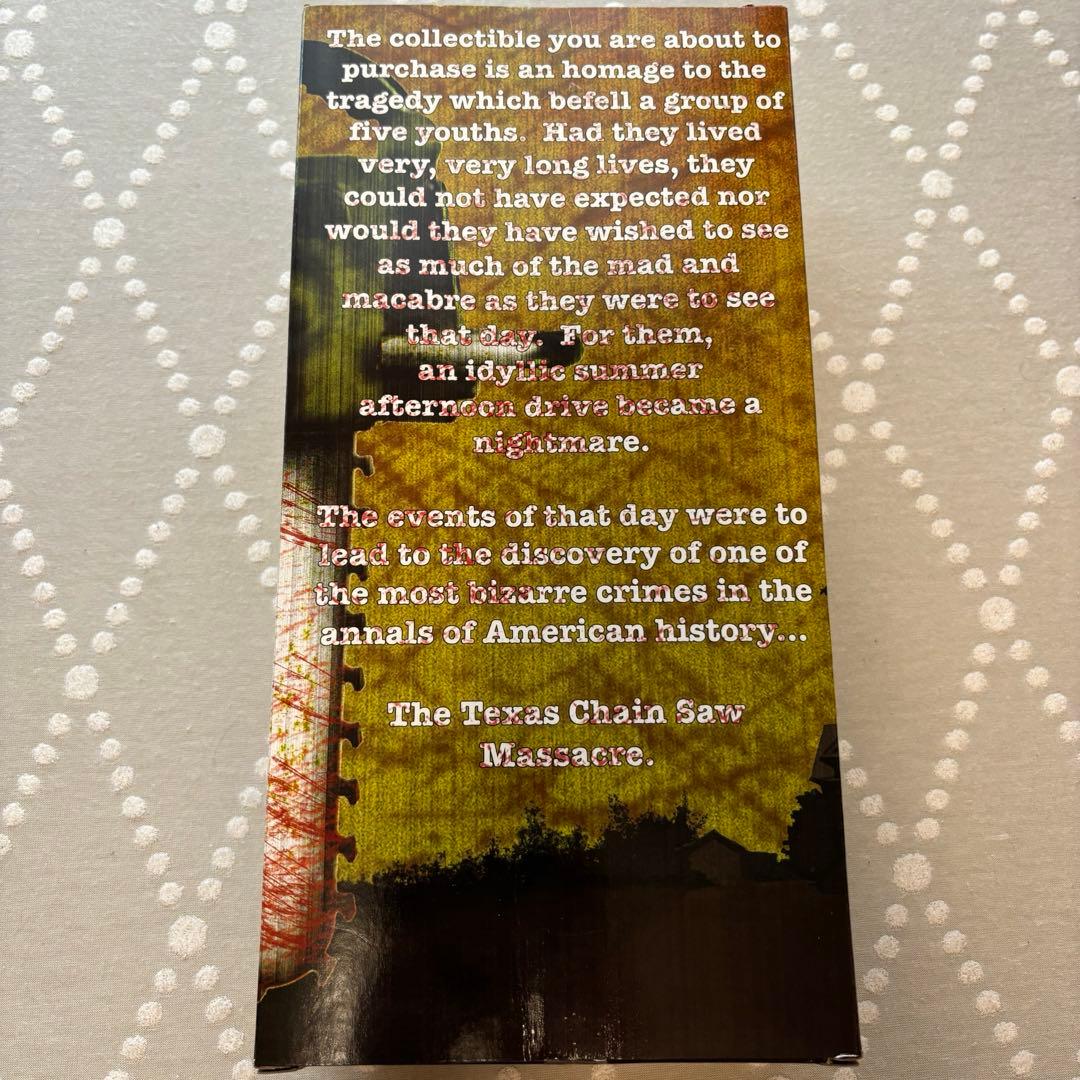 リビングデッドドールズ　悪魔のいけにえ　レザーフェイス