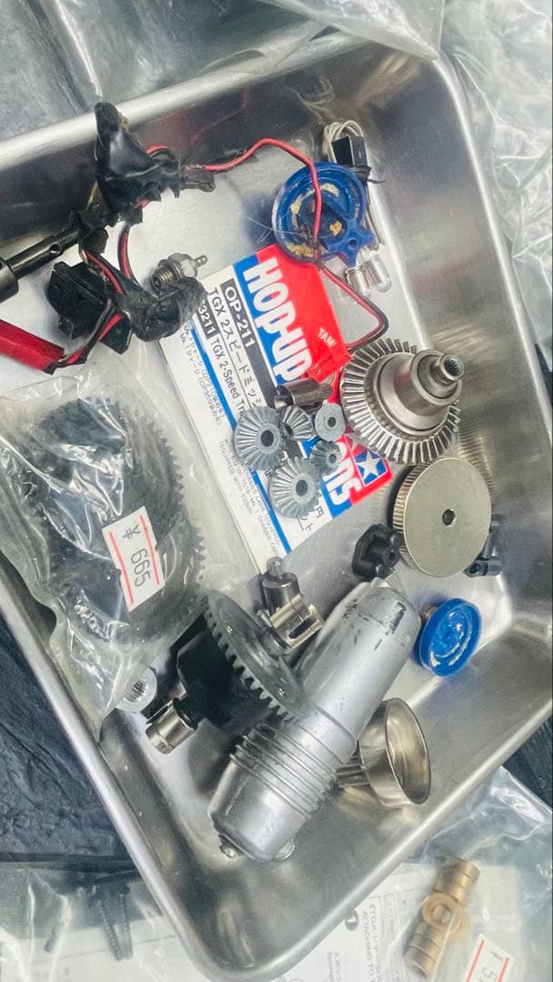 タミヤ TG10ジャンク部品どり