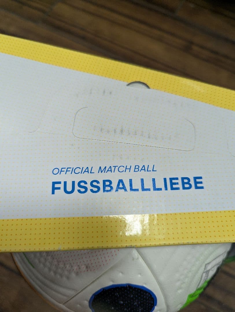 【未使用品】EURO 2024 サッカーボール 公式試合球 5号球