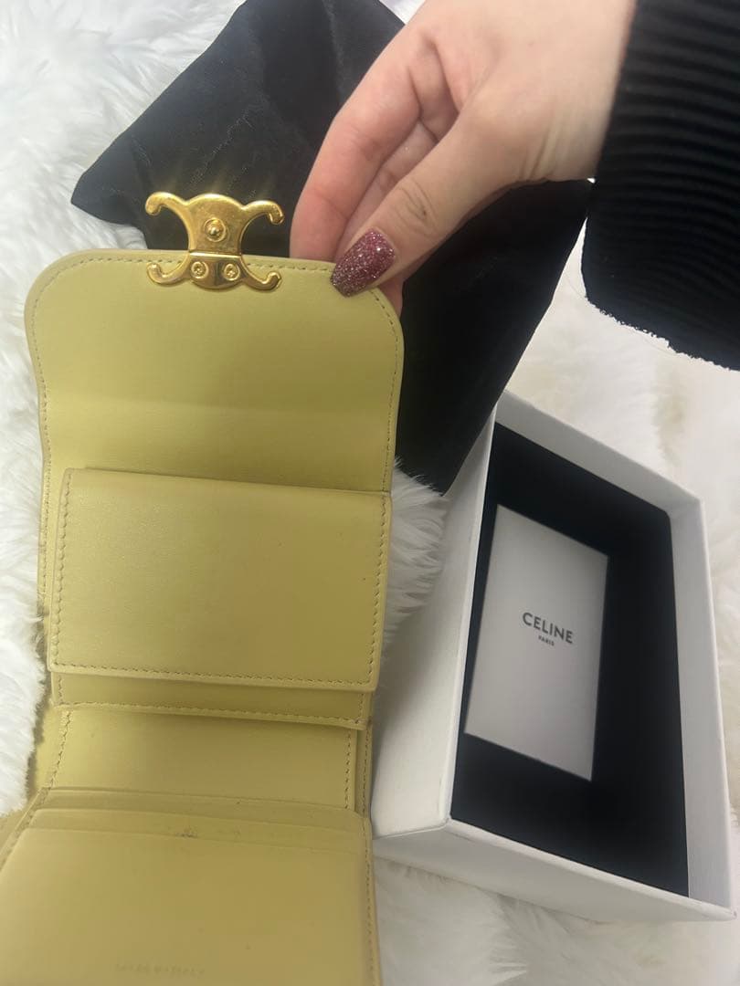CELINE 三つ折財布 黄色