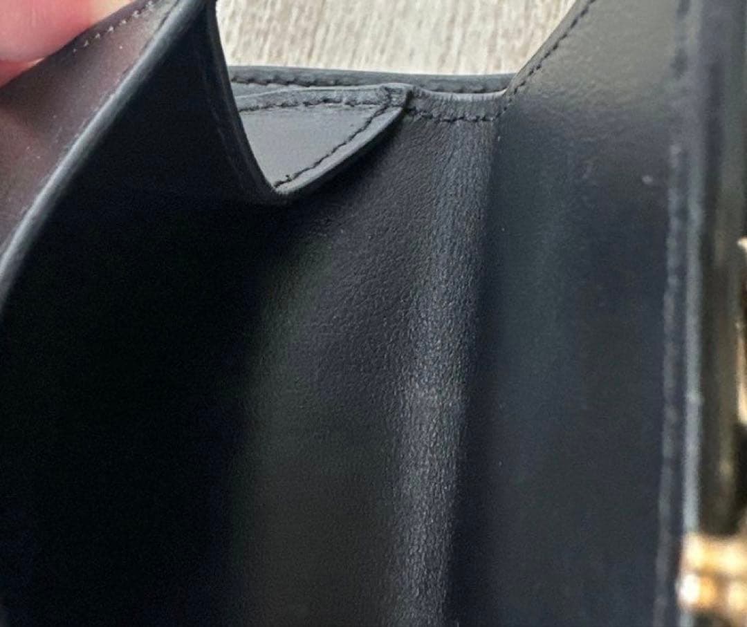 y*o様 CELINE 黒 レザー 三つ折り財布