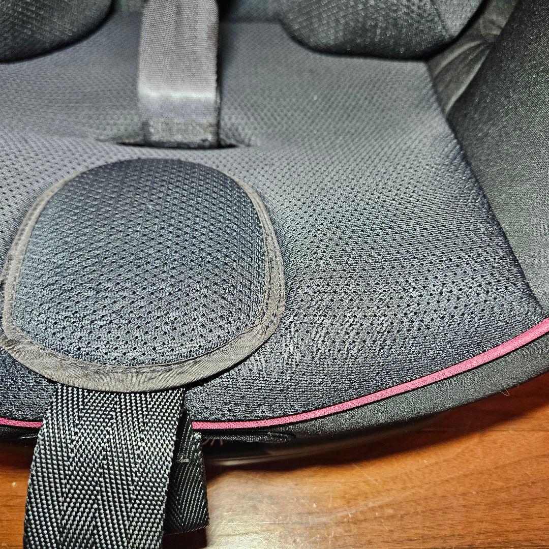 ISOFIX　チャイルドシート　ジュニア　Formfit