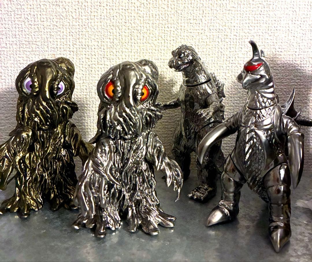 ミドルサイズシリーズメッキペイントverヘドラ、モスゴジ、ガイガンセット