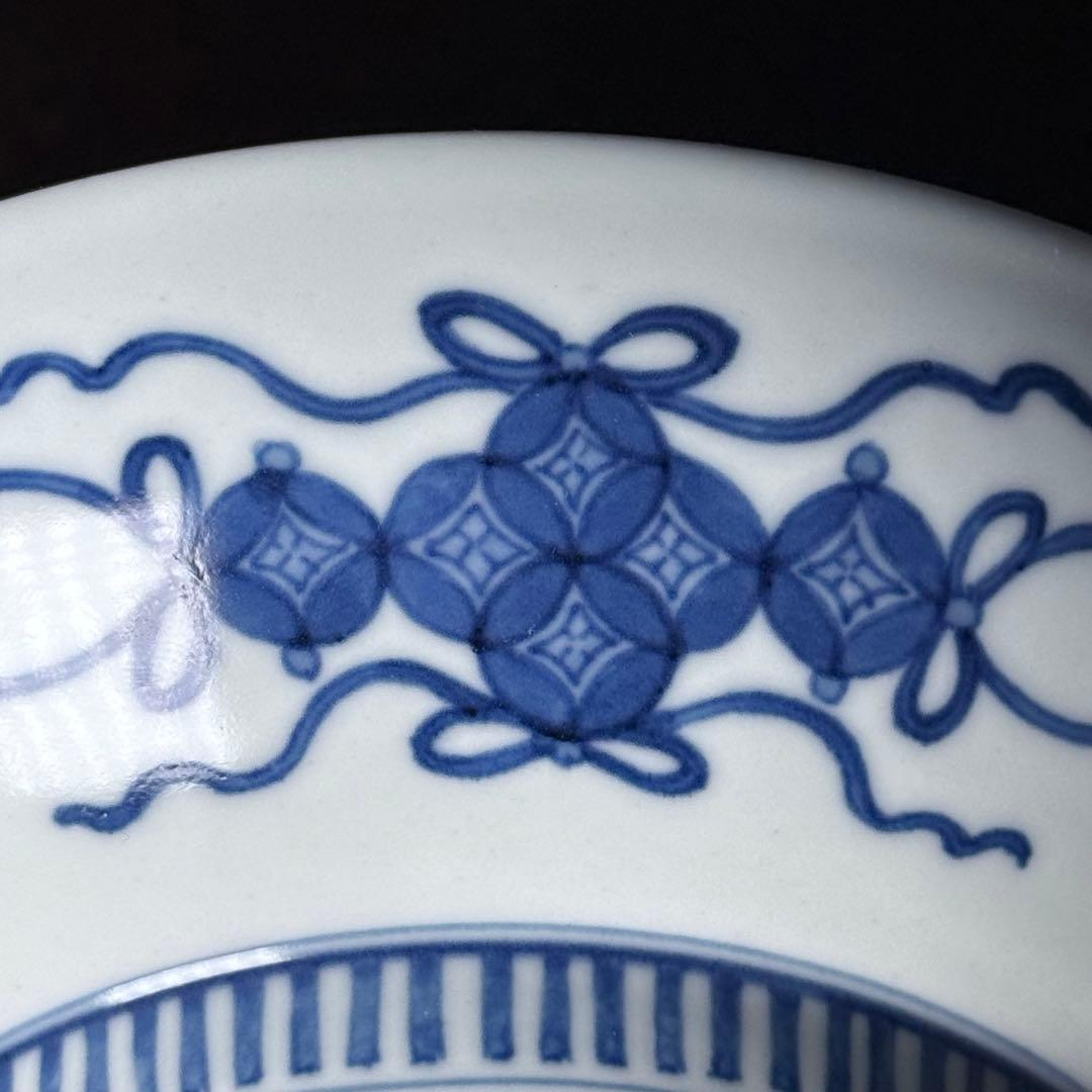 後期鍋島　色鍋島　色絵霞秋草文皿　萩　撫子　桔梗　菊　秋草　納箱付　19.3cm