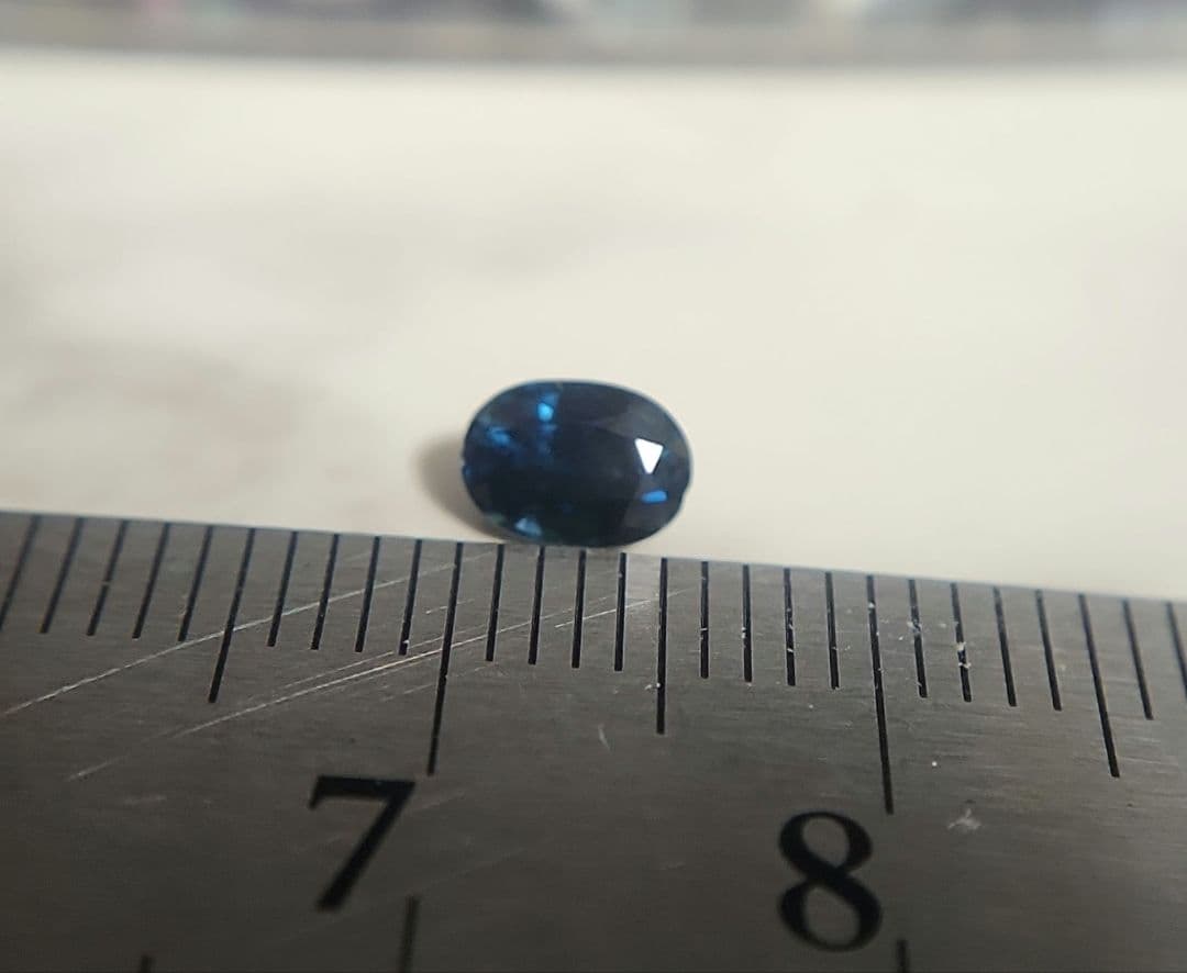 色味最高！天然サファイア ルース 0.720ct