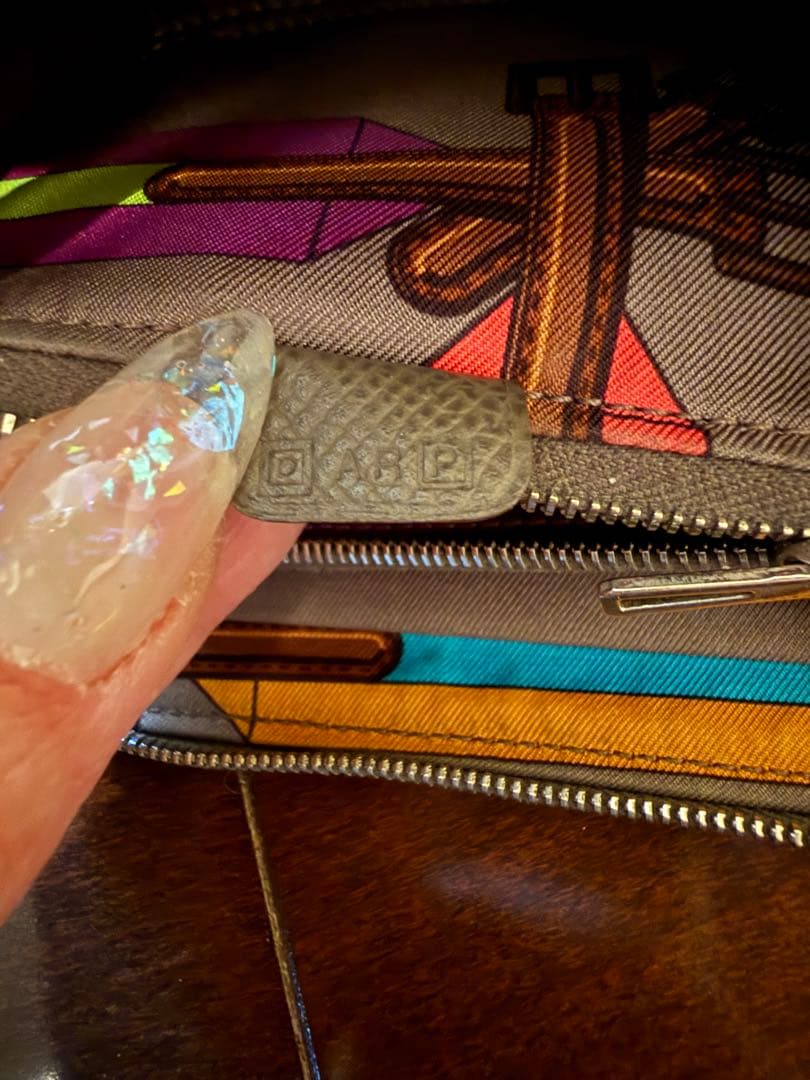 エルメス アザップ シルクイン コンパクト エトゥープ D刻印