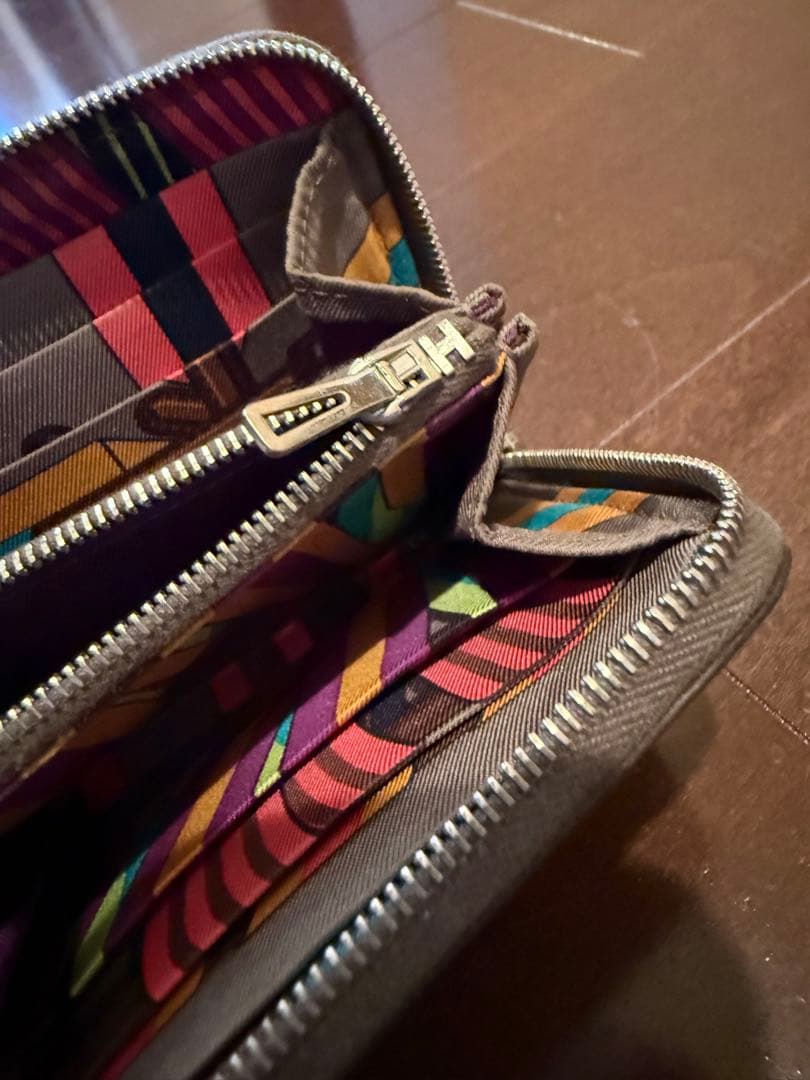 エルメス アザップ シルクイン コンパクト エトゥープ D刻印