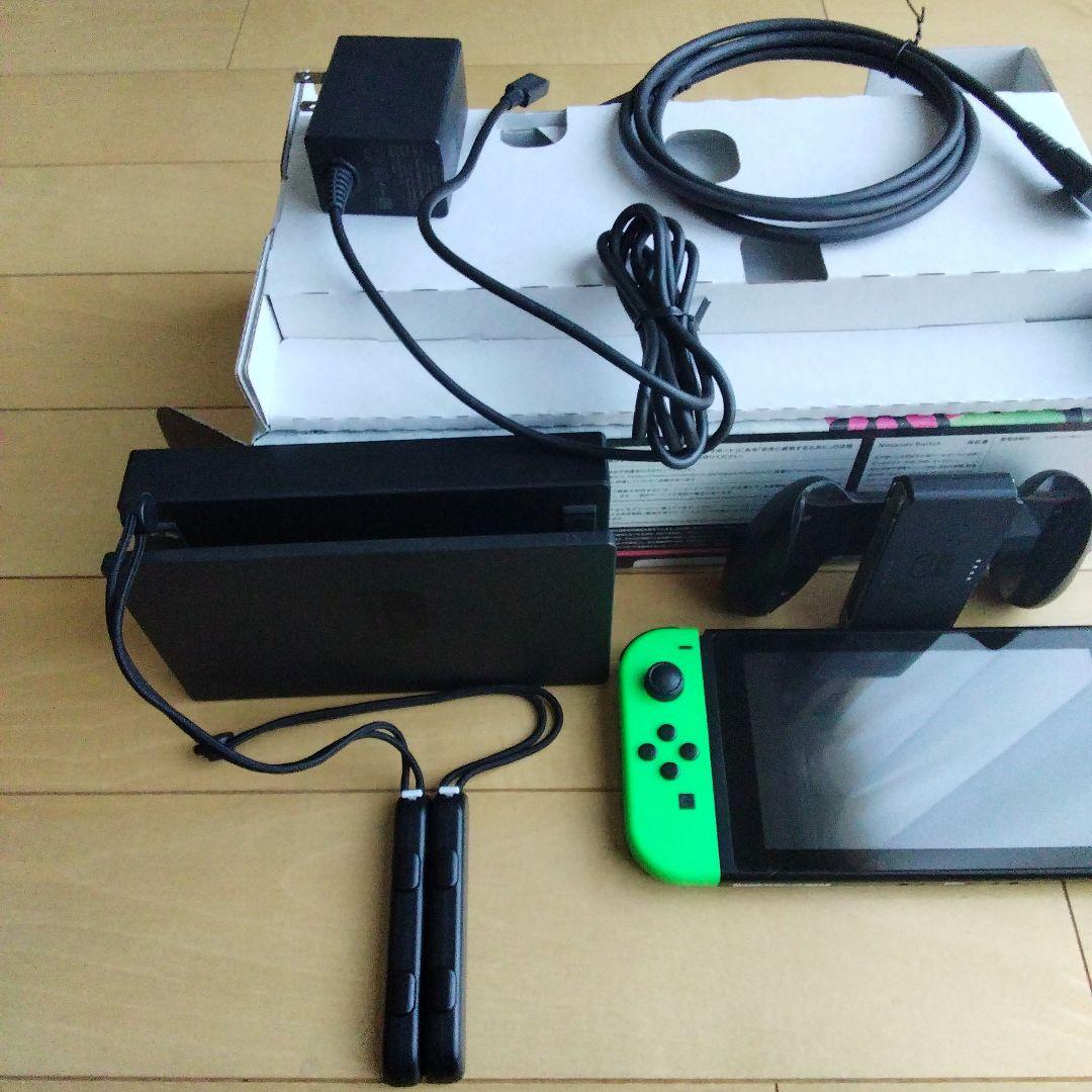 Nintendo Switch グリーンとピンク 本体