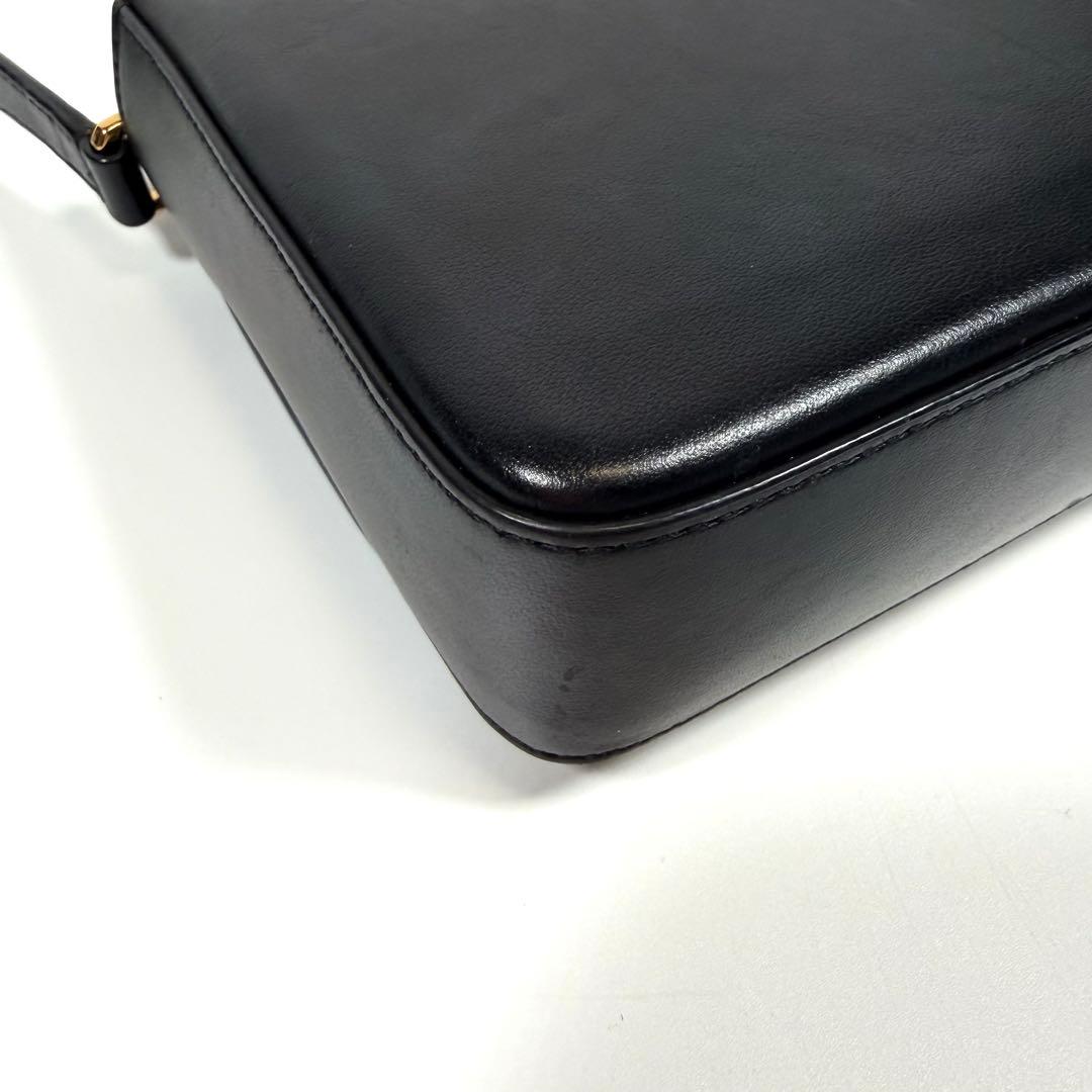 【極美品】バーバリー　ショルダーバッグ　ノバチェック　カーフレザー　PVC