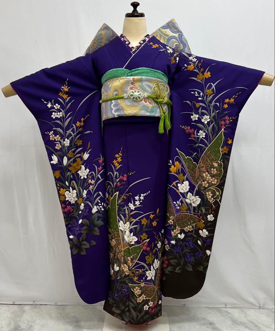 蝶々　振り袖　フルセット　別誂長襦袢　成人式　刺繍　振袖　草花　蝶　703