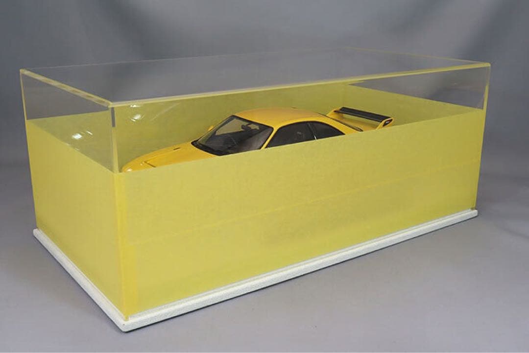 アイドロン 1/18 ニスモ 400R 1996 イエロー