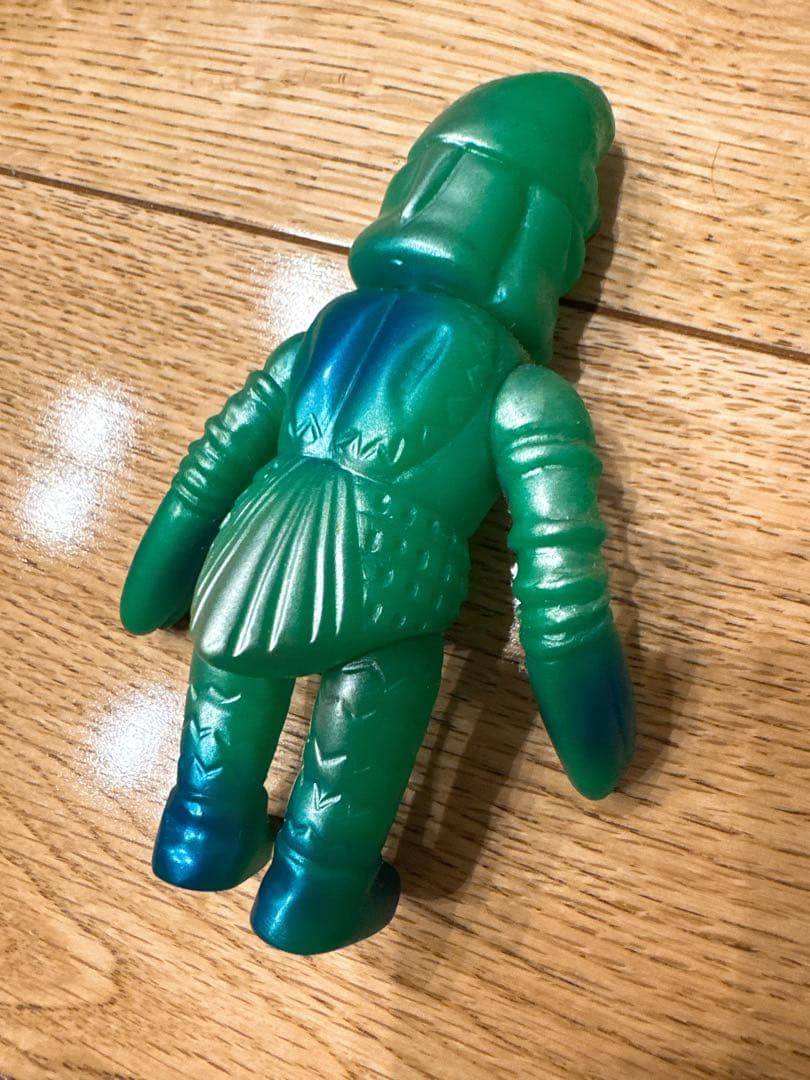 美品❤︎ぶたのはな　初代バルタン星人 緑成型/青/シルバー塗装