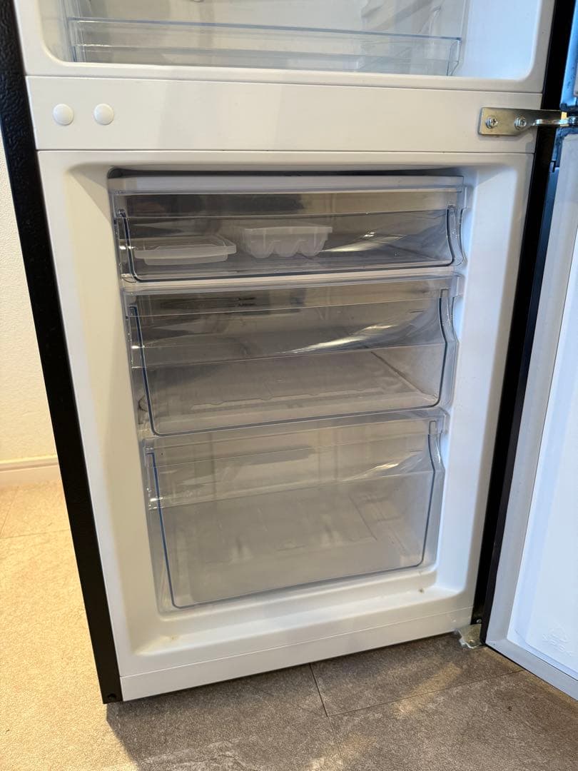 Hisense ハイセンス 2ドア冷凍冷蔵庫 HR-D1701B ブラック