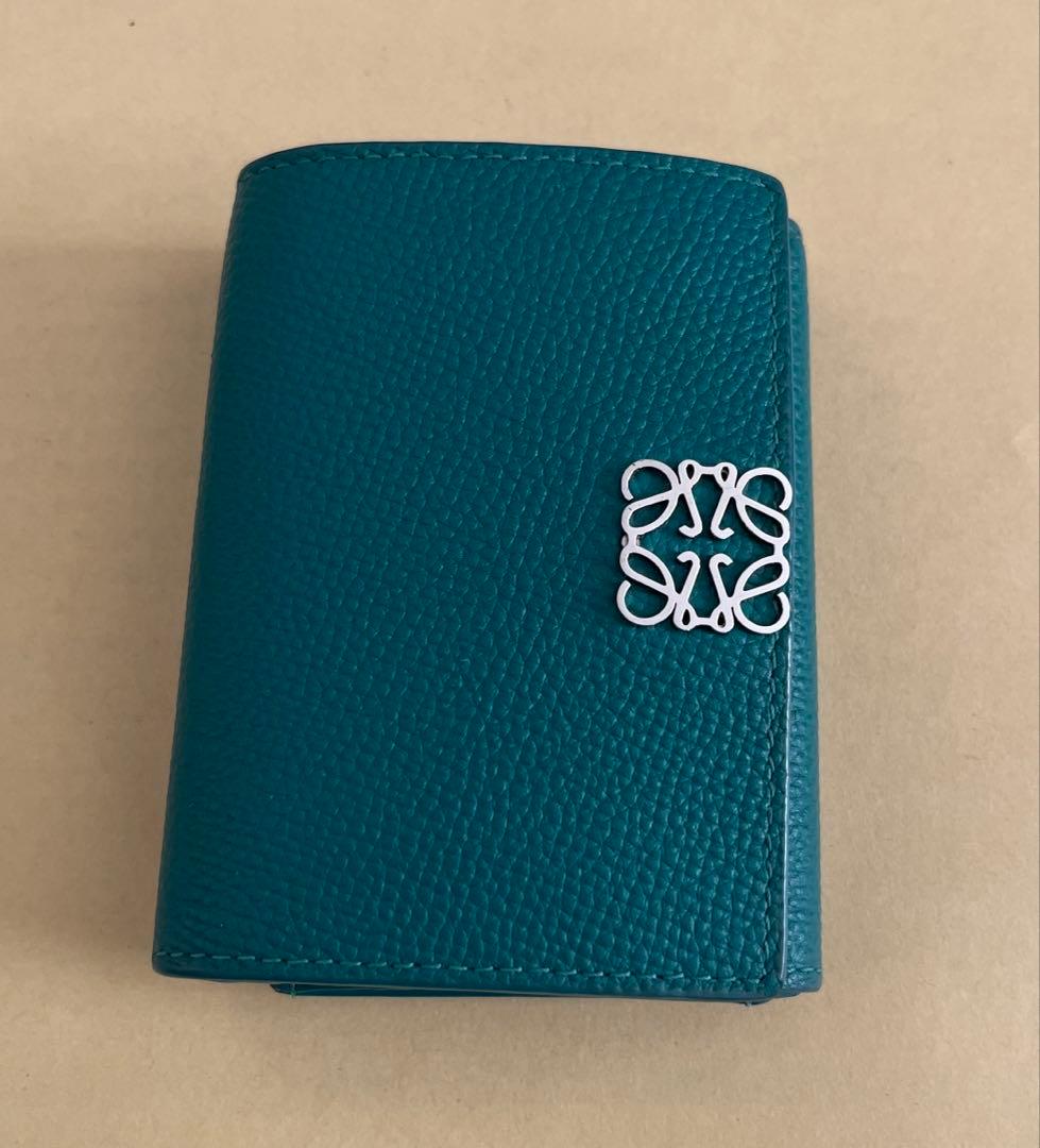 極上美品✨ ロエベ アナグラム トライフォールド ウォレット 財布O88