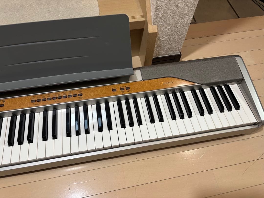 CASIO PX-110 Privia 電子ピアノ
