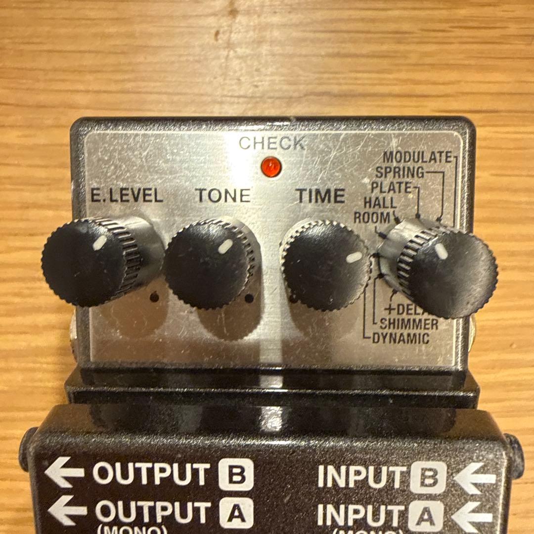 BOSS Reverb RV-6 リバーブエフェクター