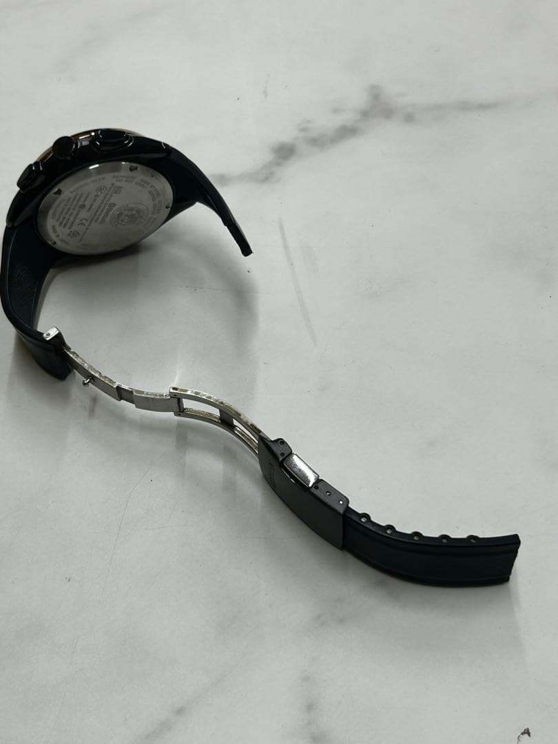 シチズン エコ・ドライブ Bluetooth ブラック＆ゴールド