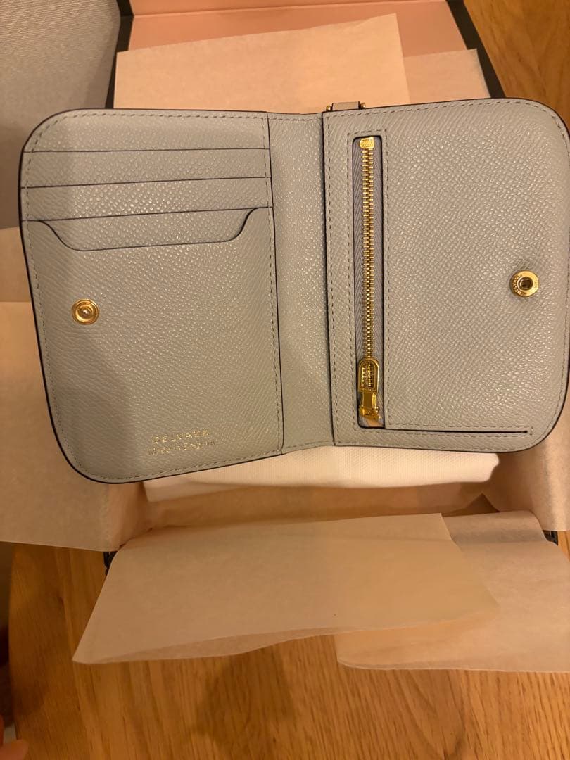 delvauxデルヴォー ヴァガボンドコンパクトウォレット