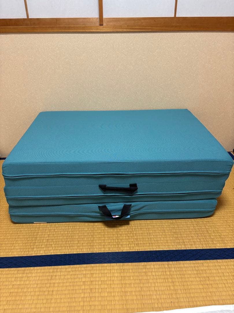 マニフレックス　三つ折りマットレス