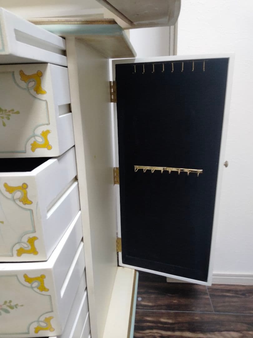 ロココ調　クラシック　アンティークジュエリーチェスト