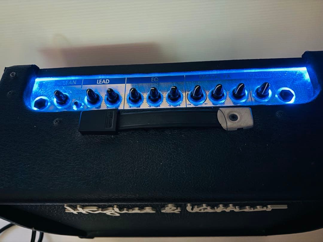 ヒュースアンドケトナー EDITION BLUE 15DFXギターアンプ