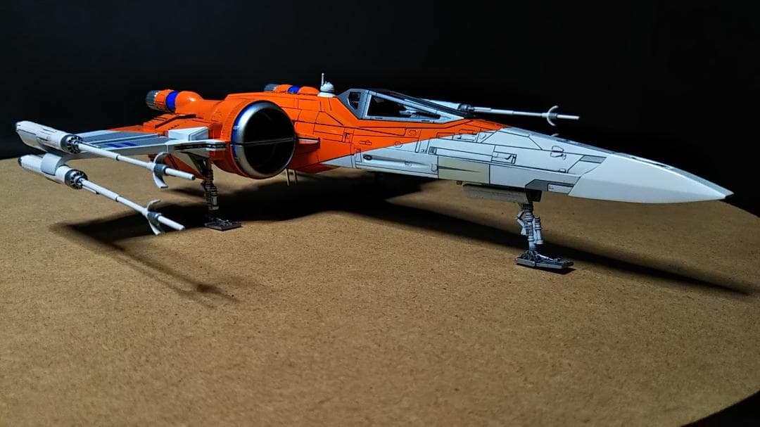 電飾改　1/72 Xウイング・ファイター ポー専用機　完成品