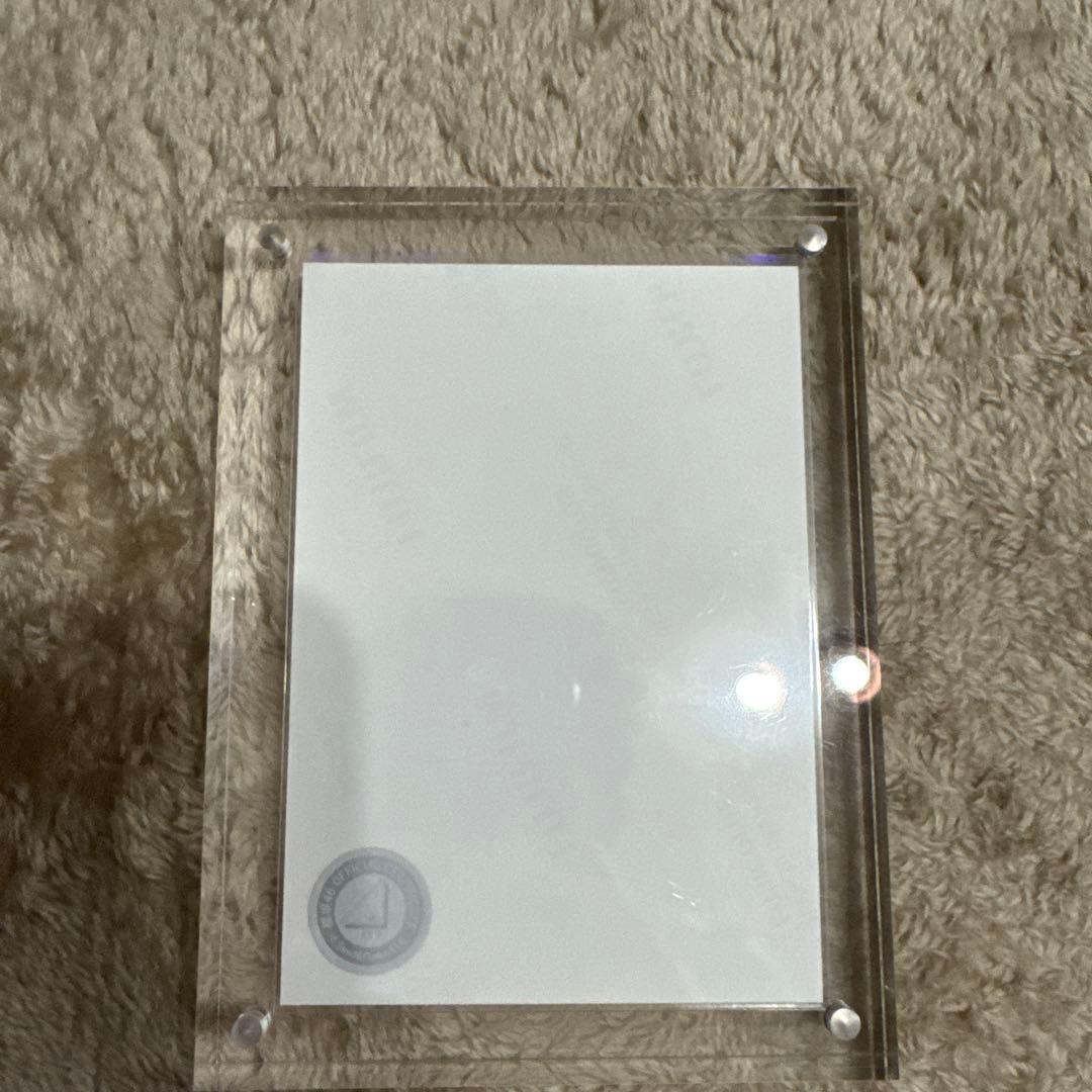 櫻坂46 山下瞳月　生写真　直筆サイン　座り