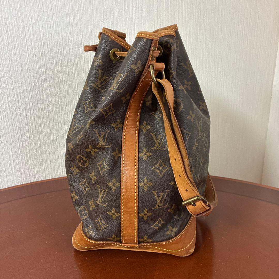 LOUIS VUITTON ルイ・ヴィトン ノエ　巾着型ショルダー