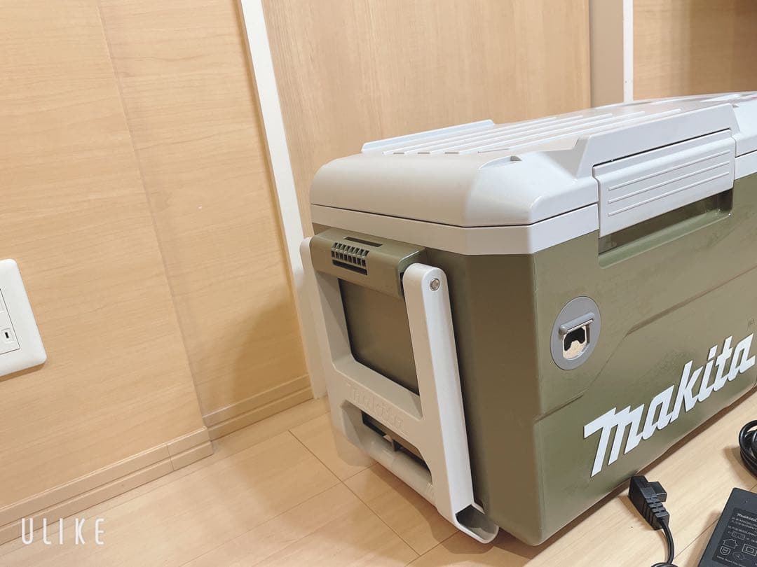Makita 冷温庫 オリーブ　クーラーボックス　マキタ