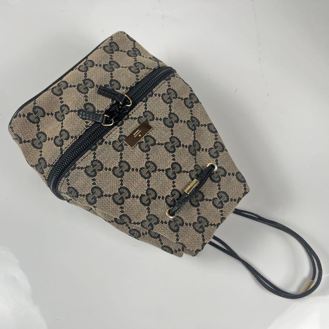 【極美品】GUCCI GGキャンバス プレート バニティポーチ 巾着 ミニバッグ