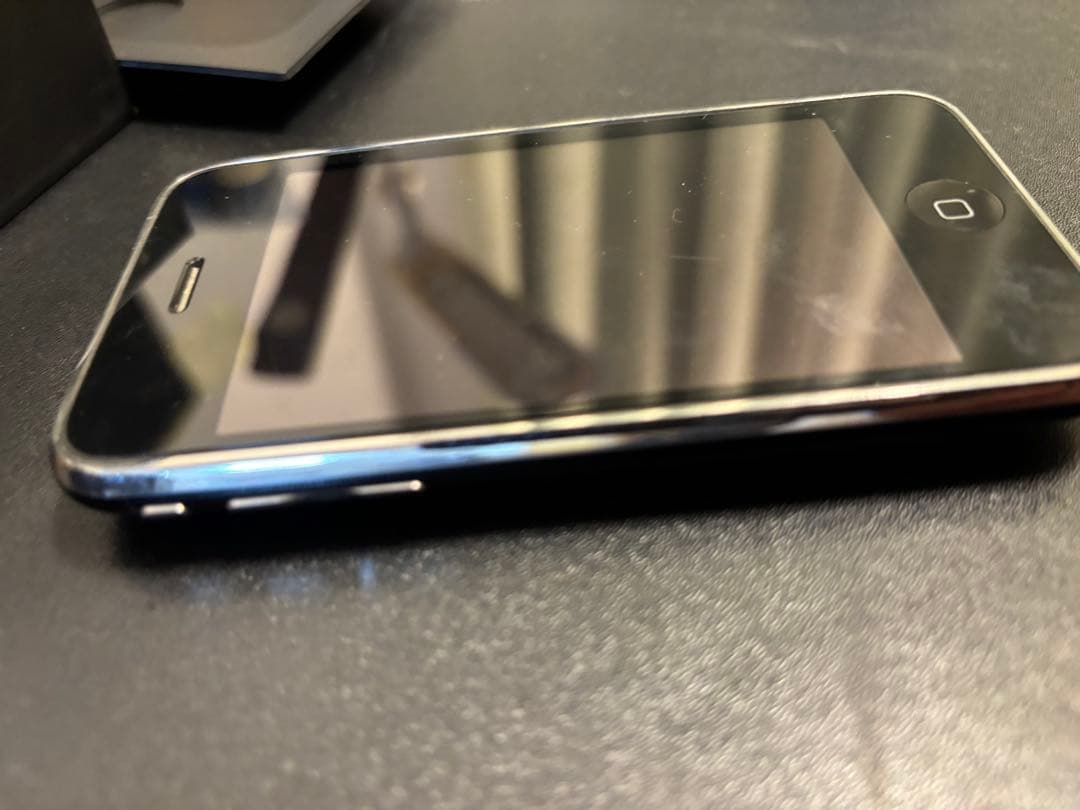 【USED 日本での最初の機種】Apple iPhone3G 黒