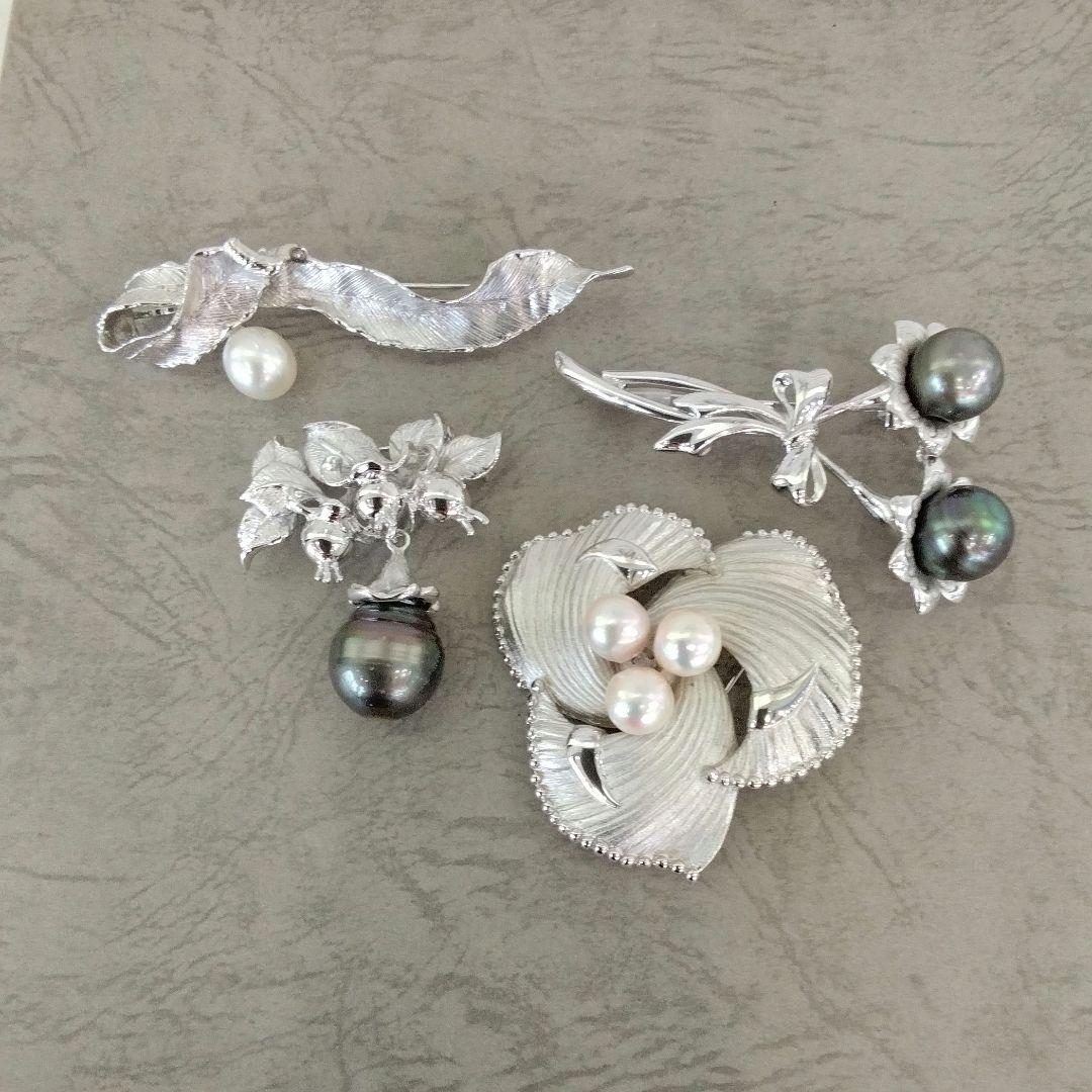 ブローチ、ペンダントトップ、ネックレス11点セット売り　　タンザナイトネックレス