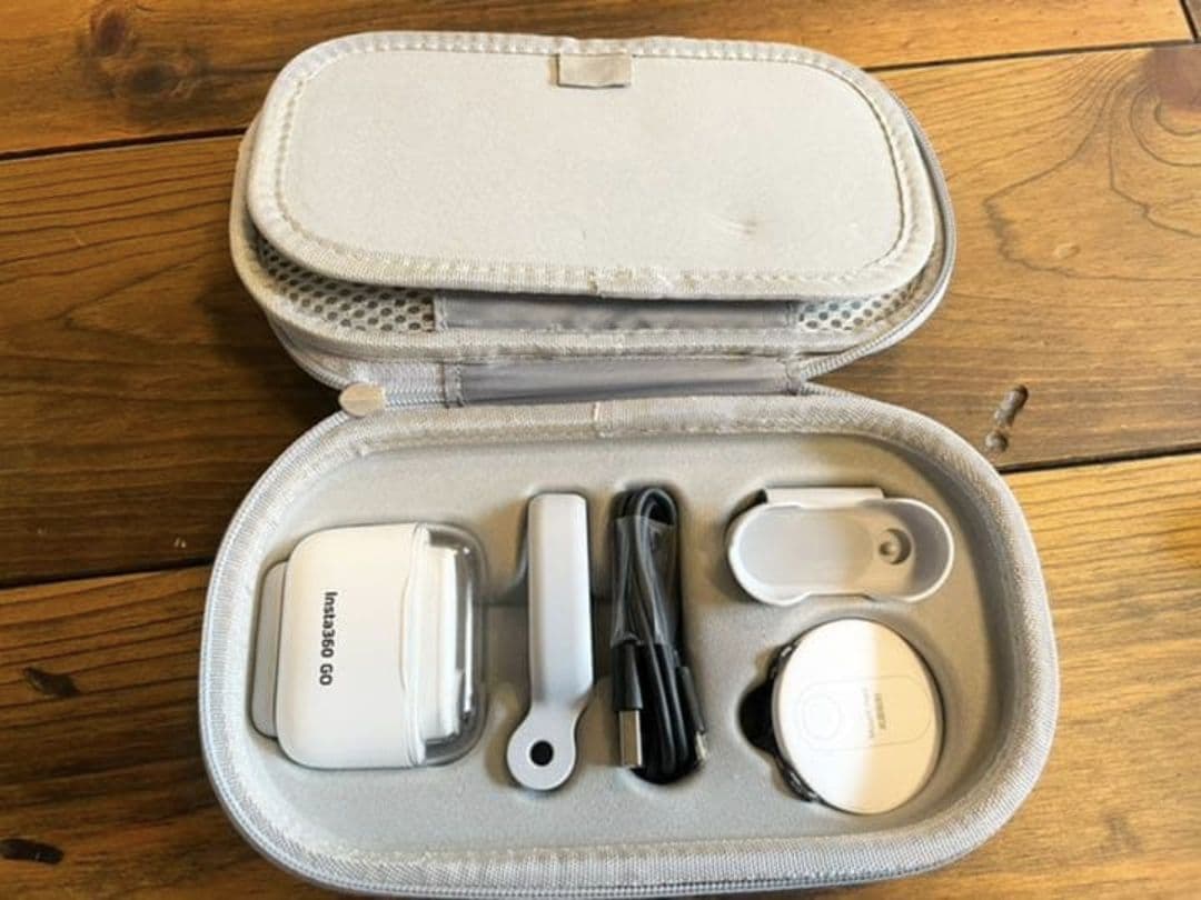 ビデオカメラ Insta 360 GO