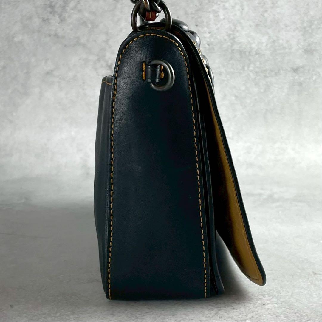 ✨稀少✨美品✨コーチ　ショルダーバッグ　2way スタッズ　パール　レザー　黒