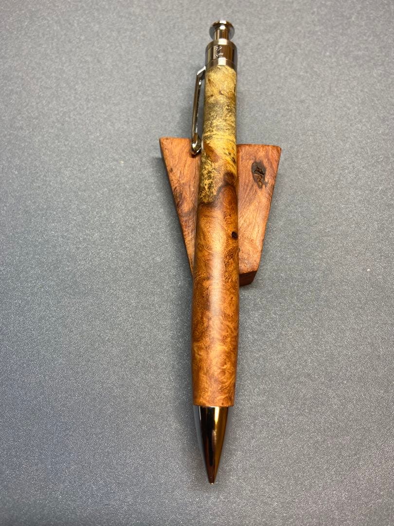 (山田オフコース)工房楔　花梨紅白こぶ杢シャープペン0.5ミリ おまけ付き