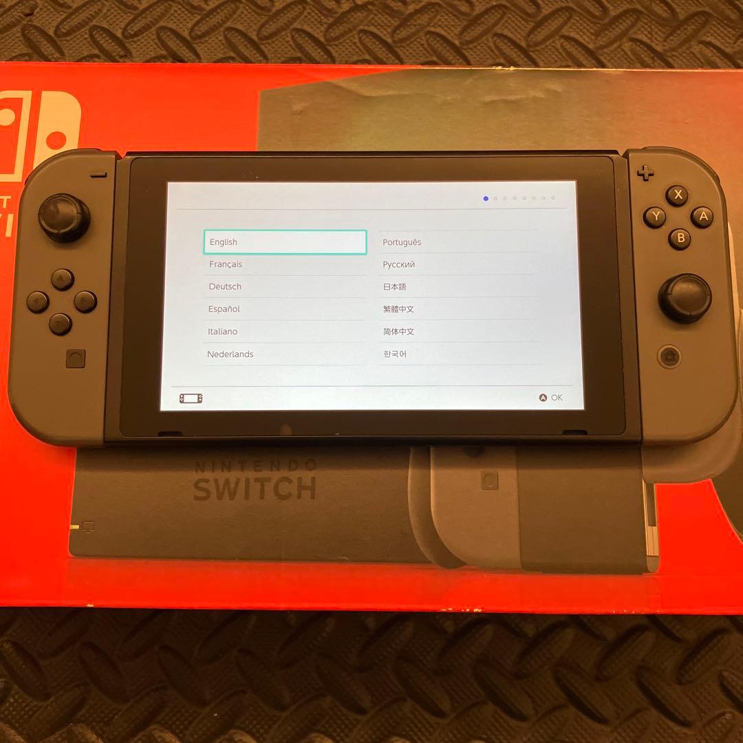 Nintendo Switch 本体 + Joy-Con セット