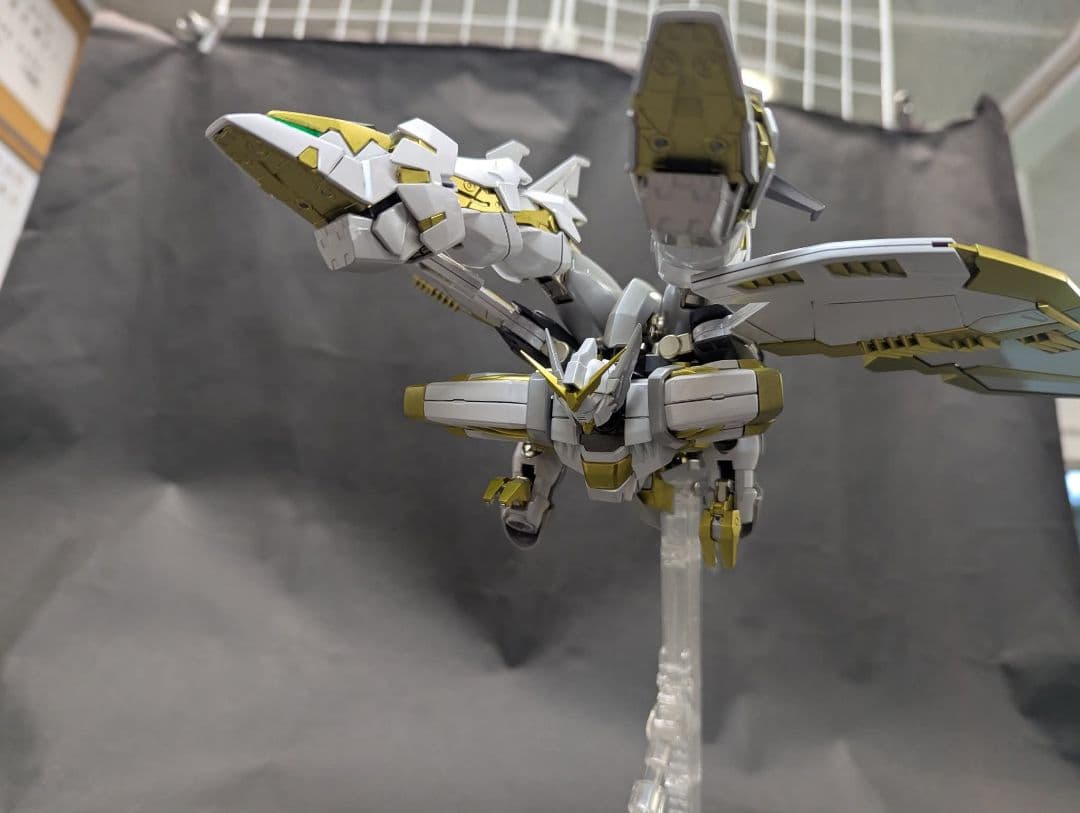 新機動戦記ガンダムW MGエピオン　クロスコントラストカラー（レプリカ）