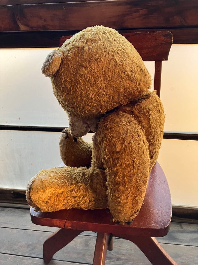 ハンガリー アンティーク テディベア ぼろぼろになるまで愛されたくまのぬいぐるみ