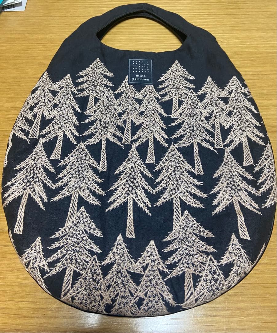 ミナペルホネン land theater エッグバッグ