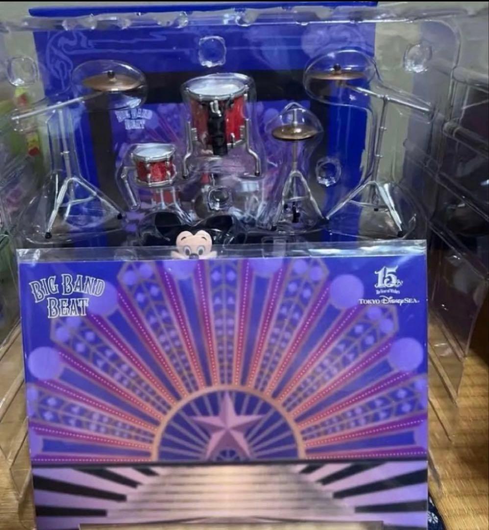新品 ディズニーシー15周年記念 ビッグバンドビート ミッキー フィギュア
