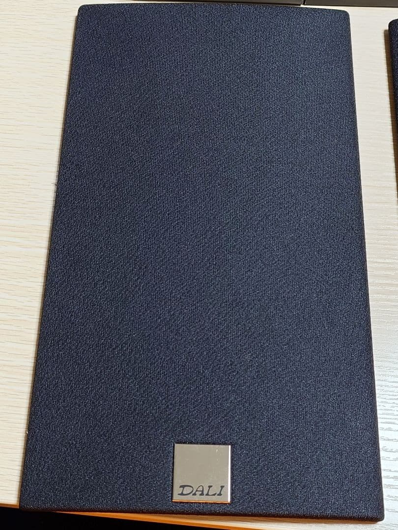 DALI EPICON2 ルビーマカッサル