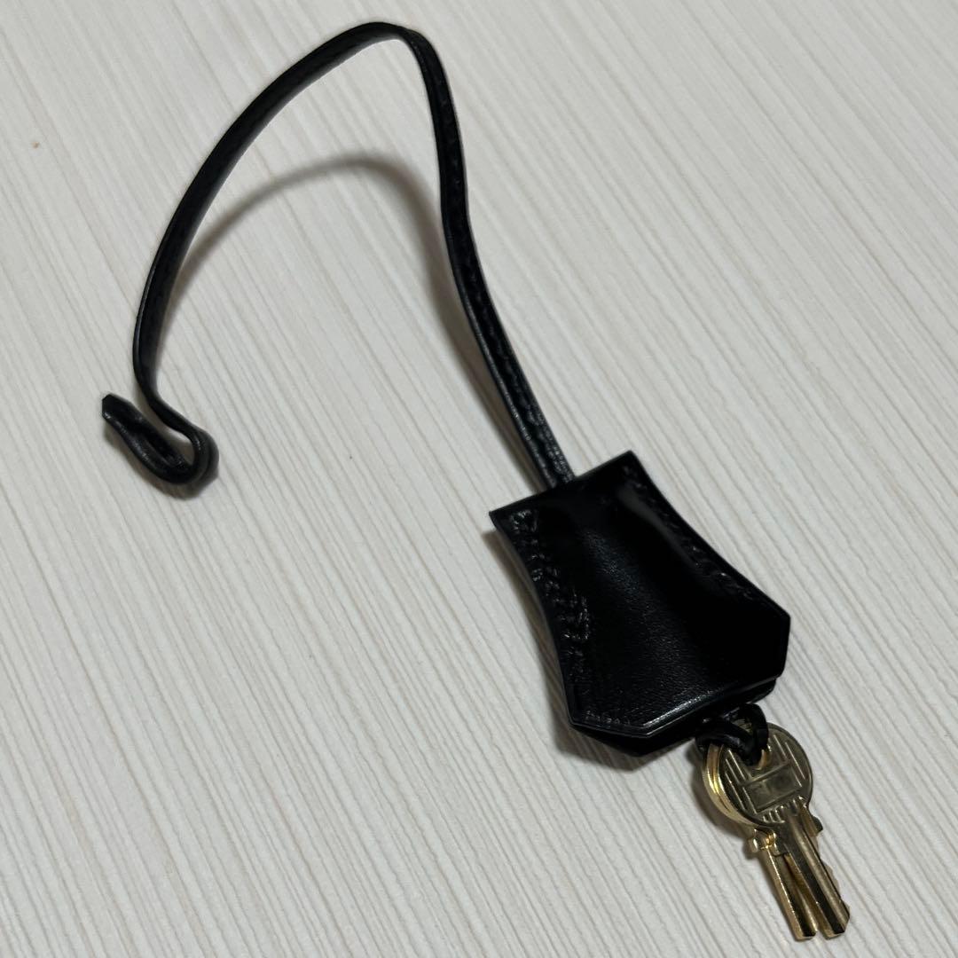 エルメス　正規品　ストラップ　クロシェット　カデナ　ブラック　ボックスカーフ