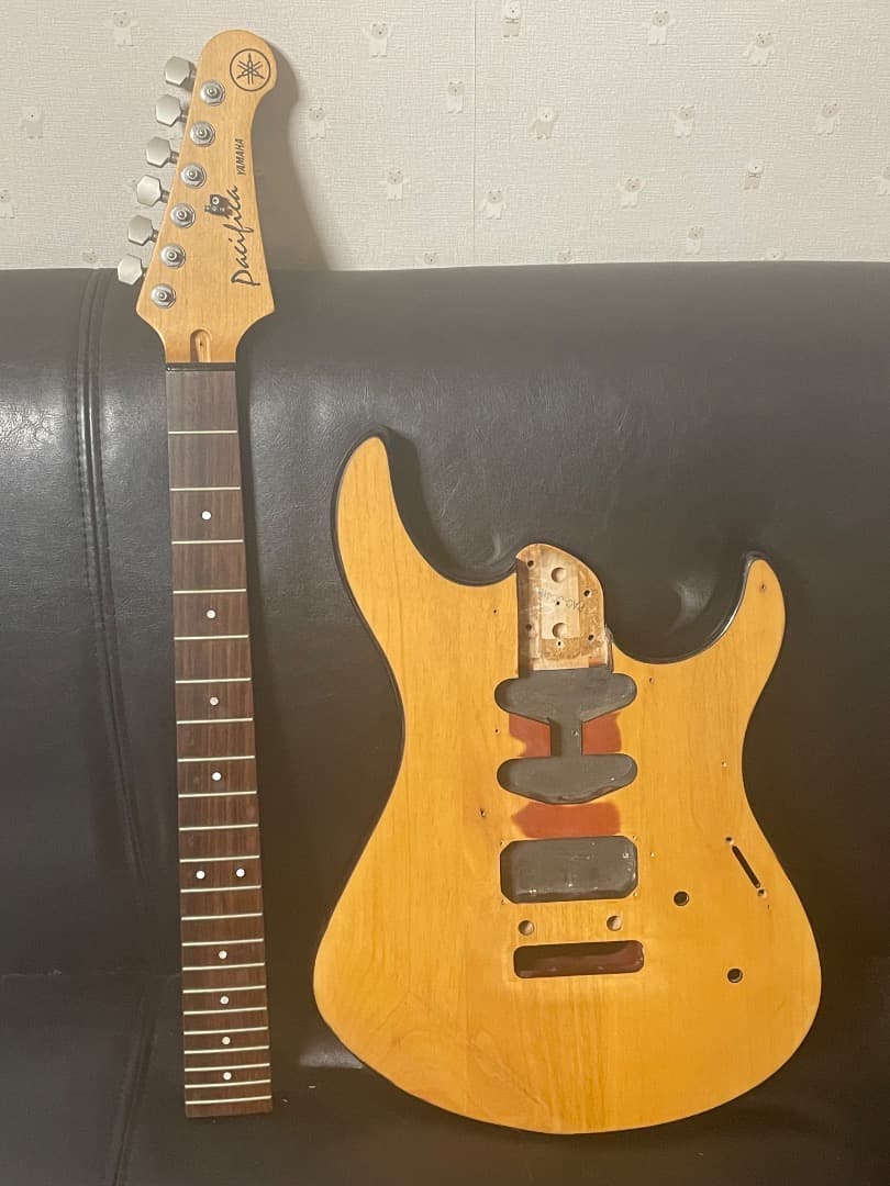 パ*ト様 【ジャンク】YAMAHA PACIFICA PCA-604W