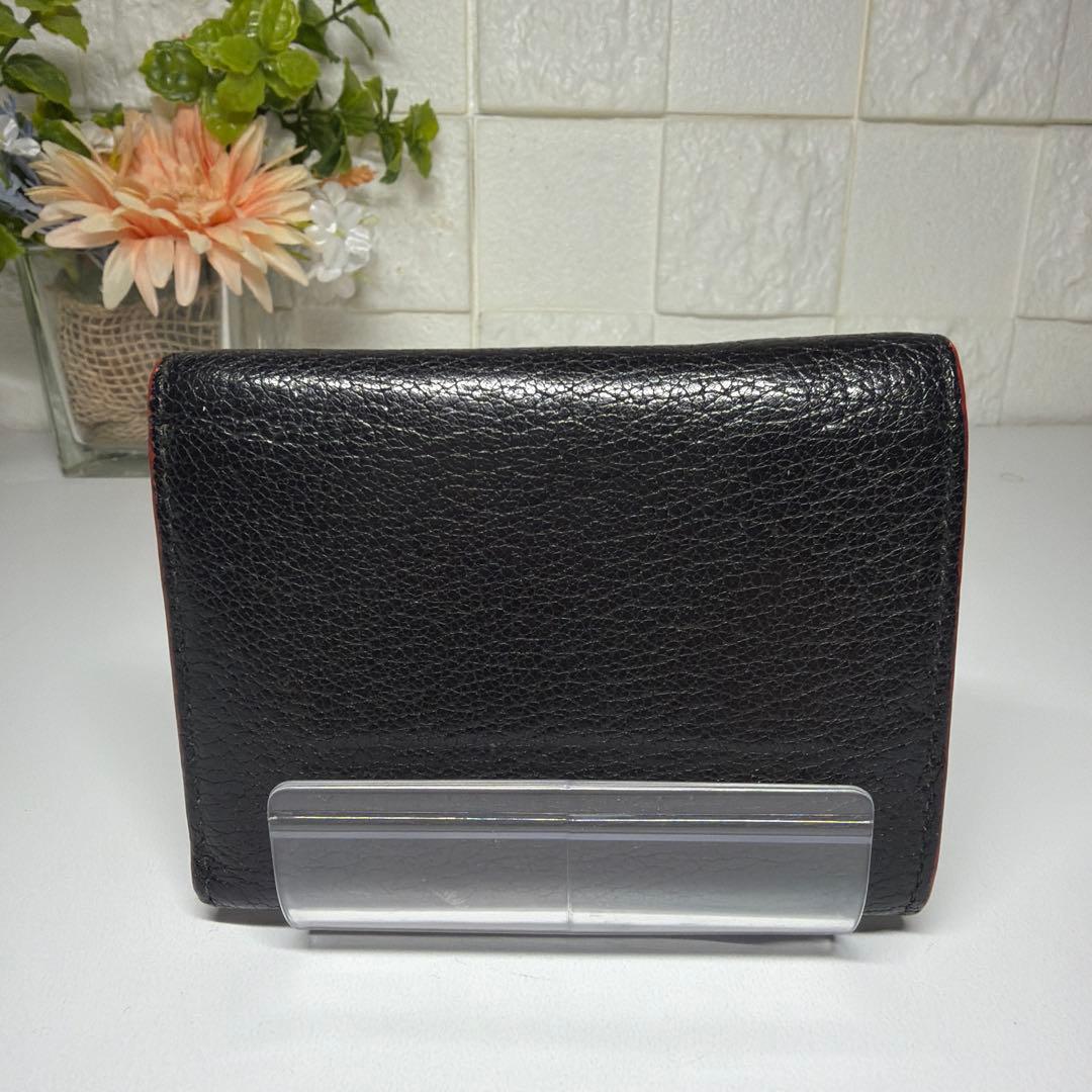 良品 MIUMIU 黒 ラブレター ハート マドラス 折り財布 ミニウォレット