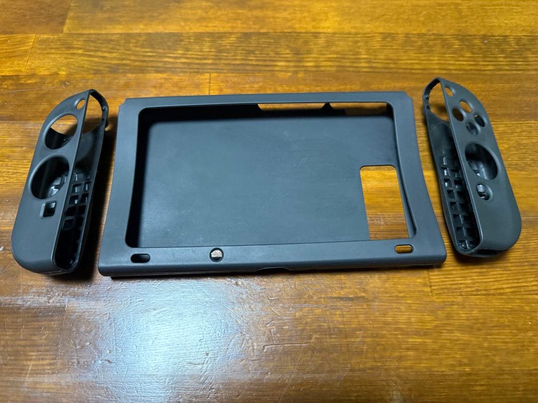 ナンクルナイサー