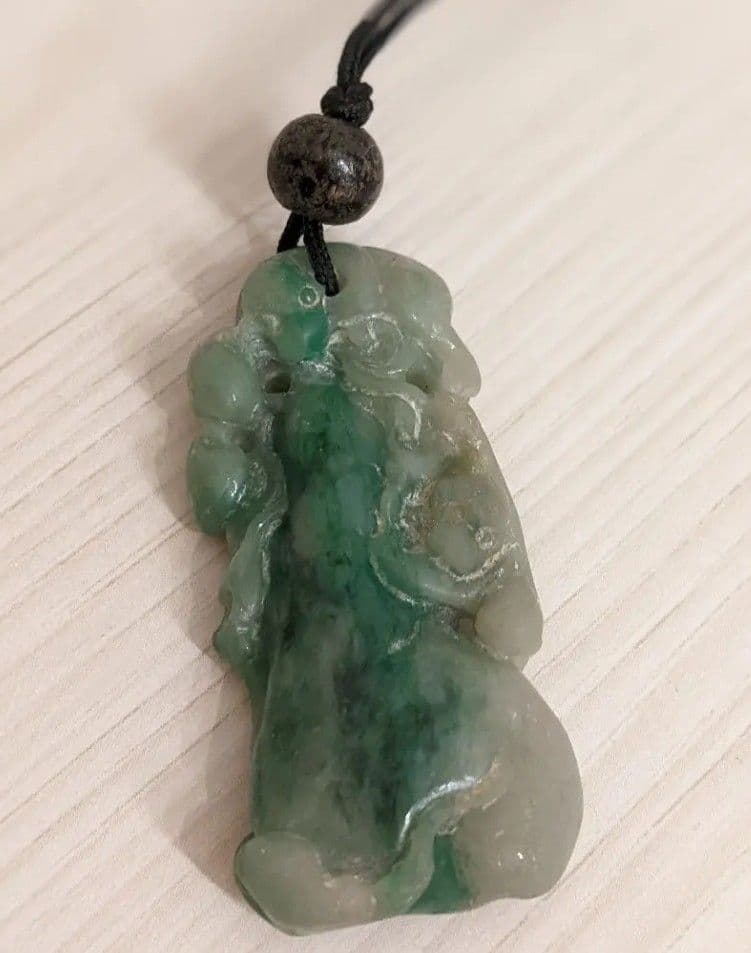 翡翠　ひすい　天然石